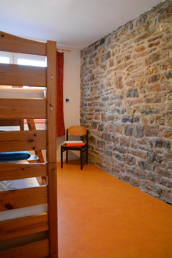 Le Fagotin - Youth Hostel ستاومونت المظهر الخارجي الصورة