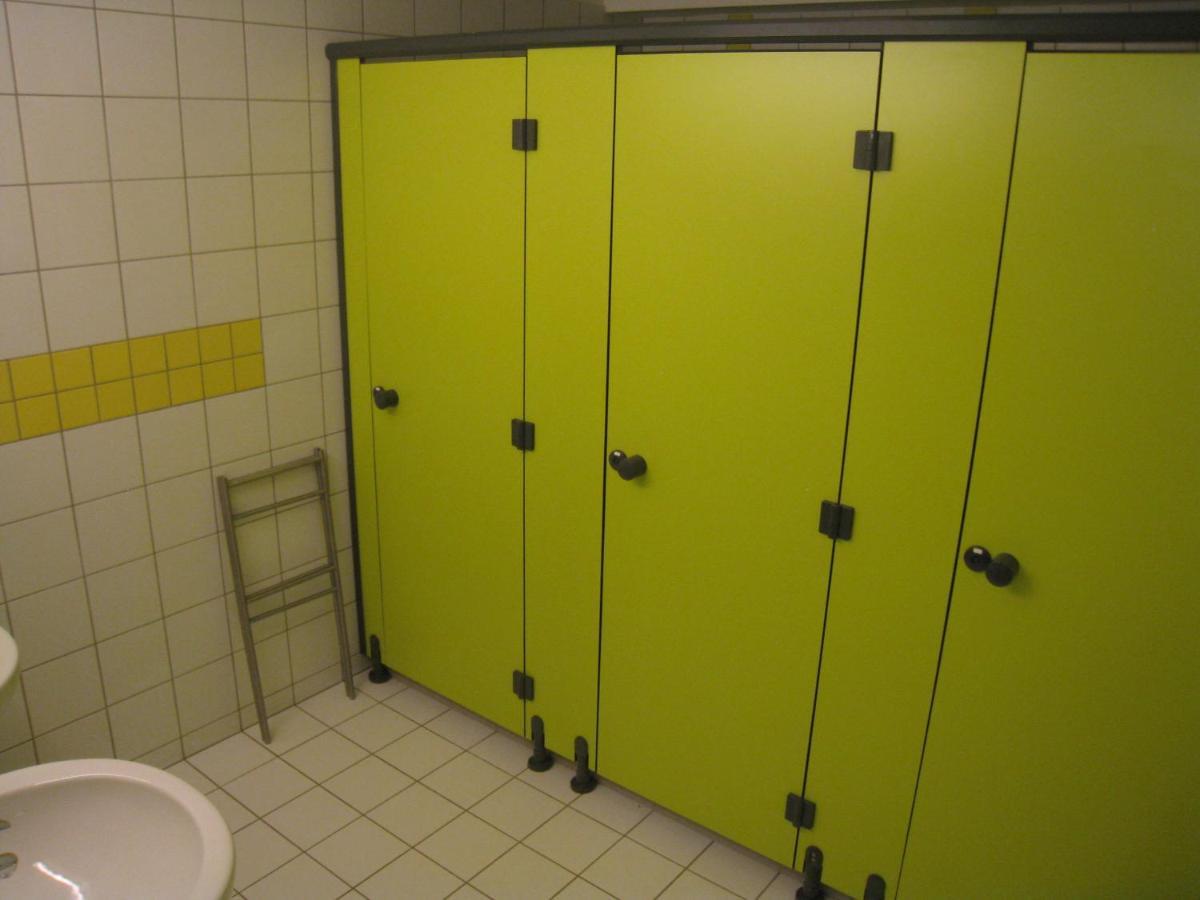 Le Fagotin - Youth Hostel ستاومونت المظهر الخارجي الصورة