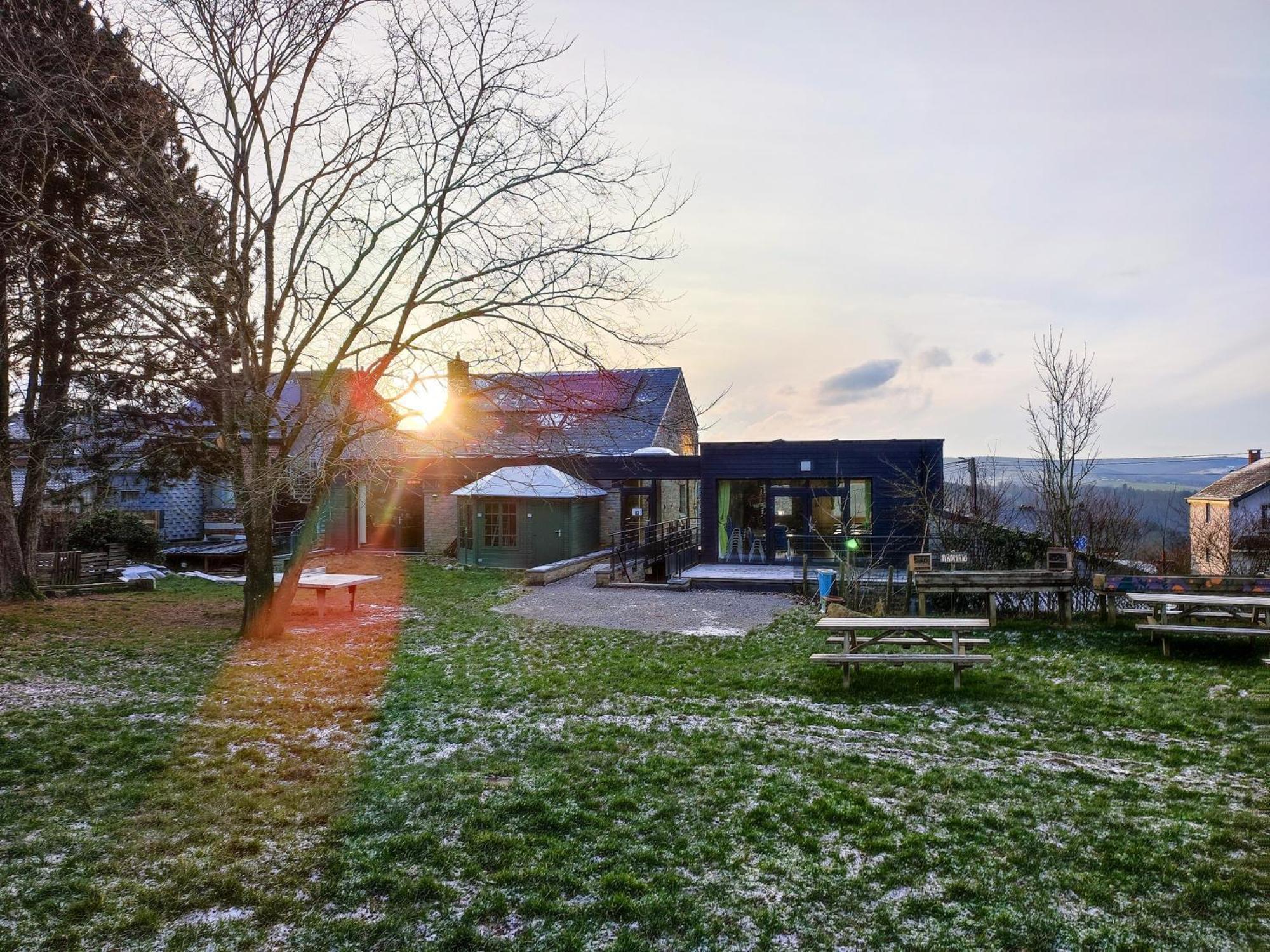 Le Fagotin - Youth Hostel ستاومونت المظهر الخارجي الصورة