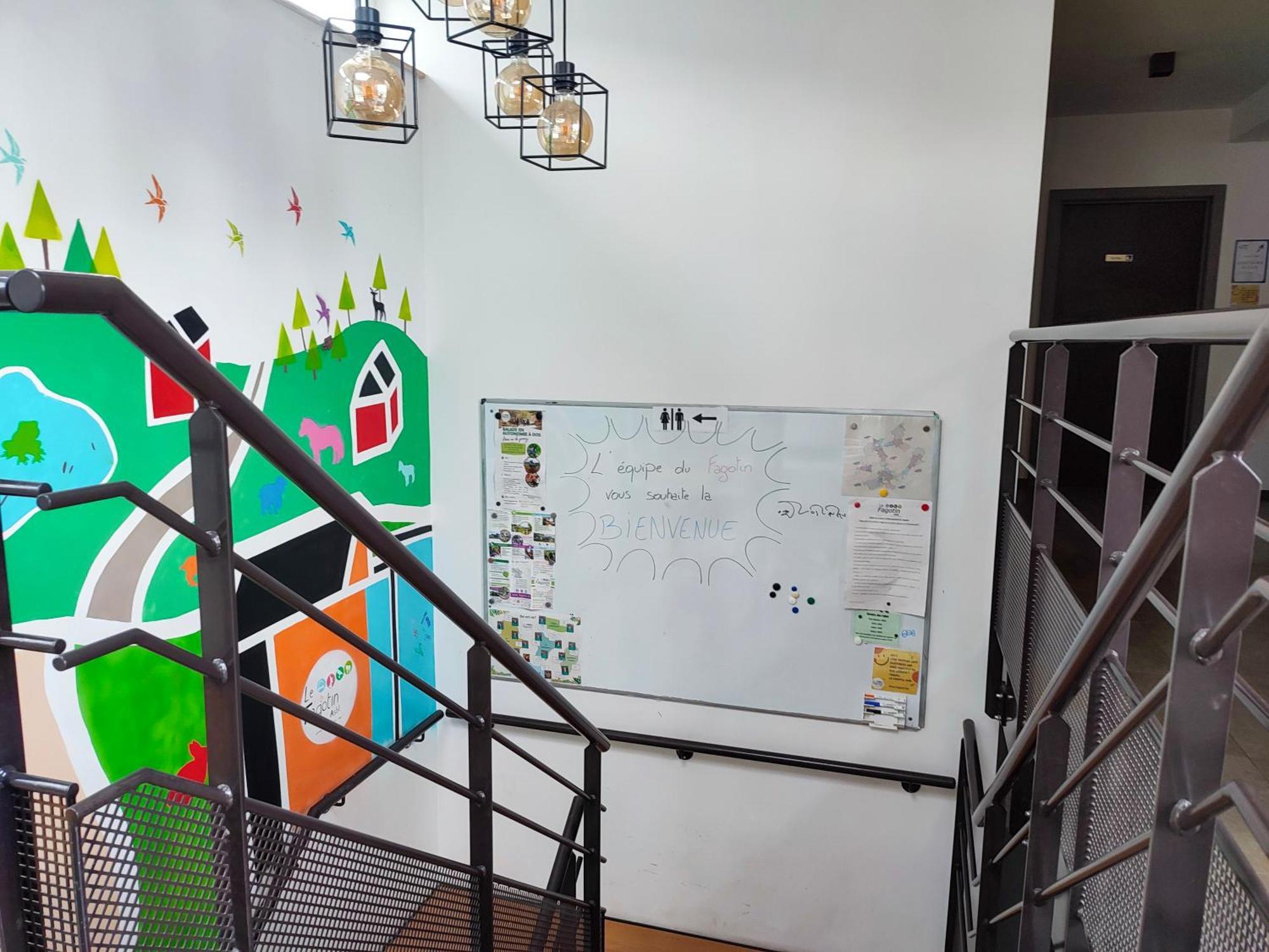 Le Fagotin - Youth Hostel ستاومونت المظهر الخارجي الصورة