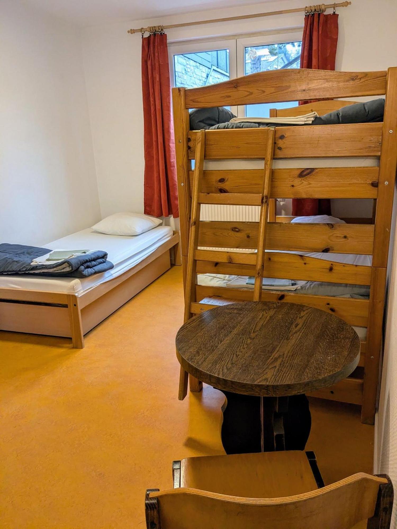 Le Fagotin - Youth Hostel ستاومونت المظهر الخارجي الصورة