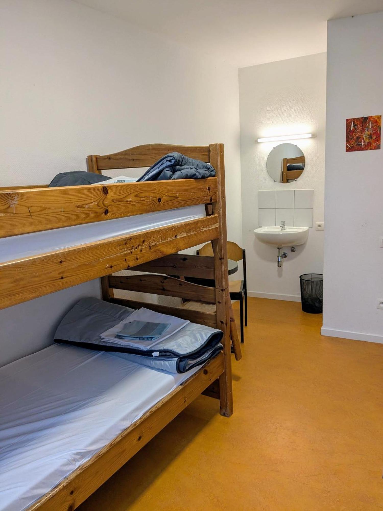 Le Fagotin - Youth Hostel ستاومونت المظهر الخارجي الصورة